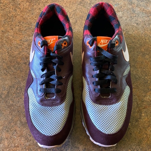 Nike Other - Premium Nike air max 1 plaid